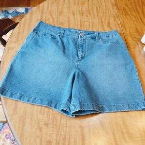 Gloria Vanderbilt All around Slimming Effect LNWOT